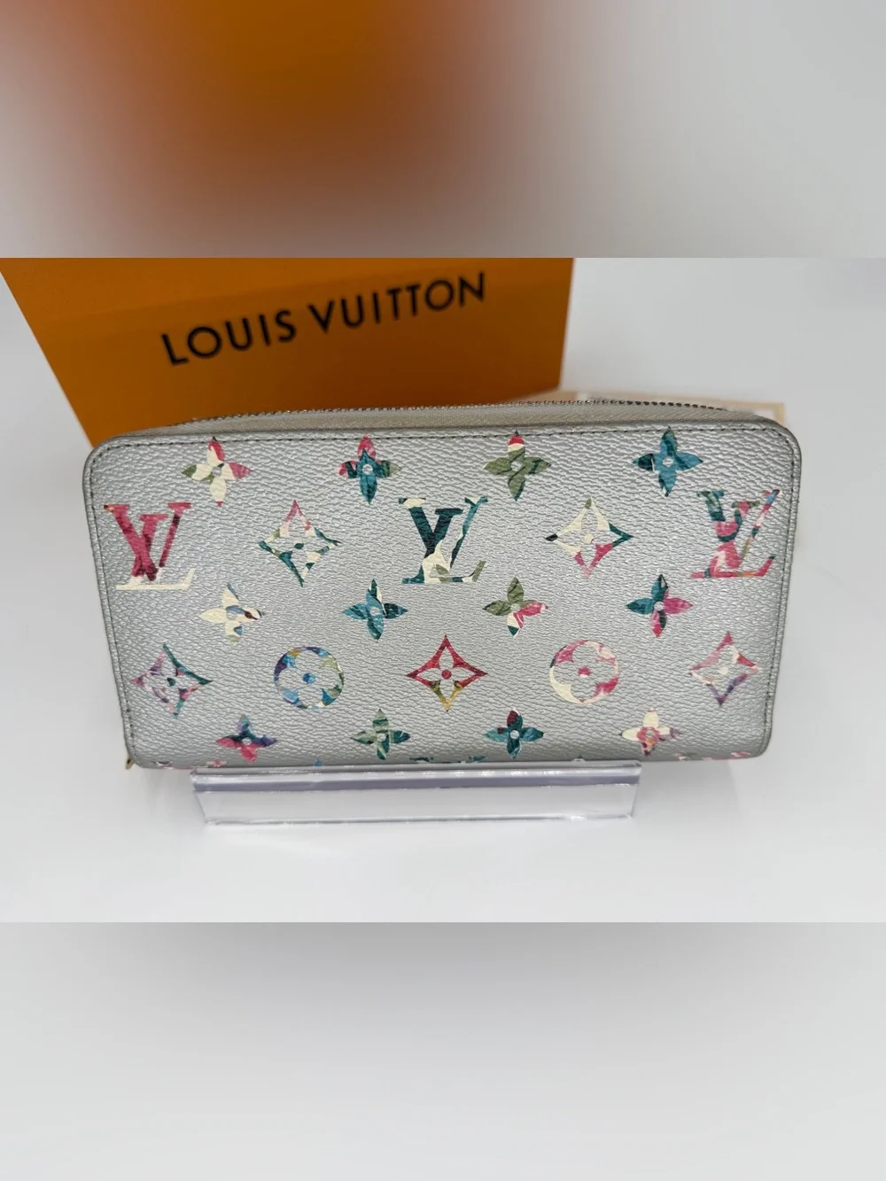 LV Limited Edition Garden Zippy Wallet Silver Floral Monogram Full Set w/COA - Picture 2 of 13